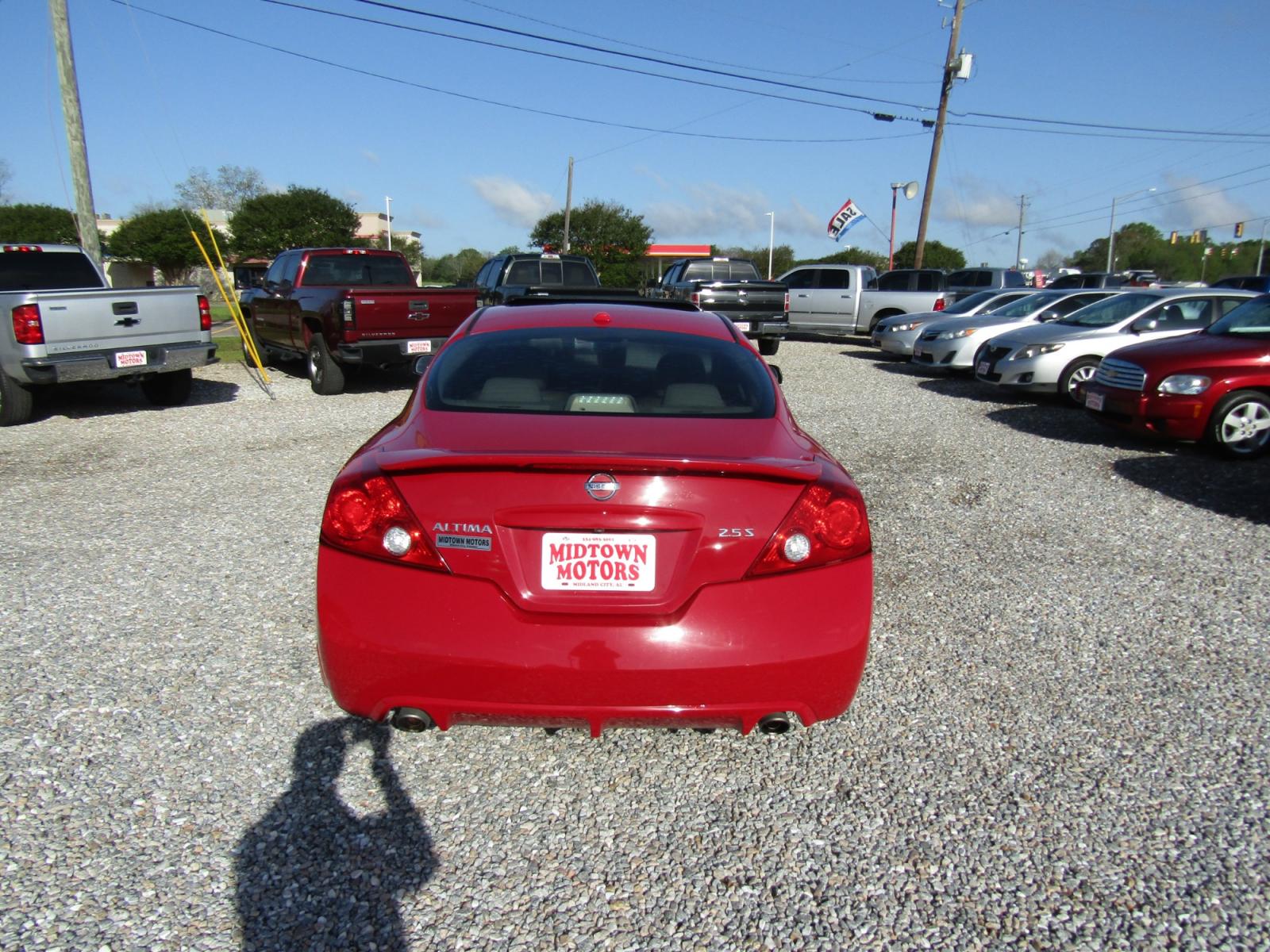 2012 Red /Tan Nissan Altima 2.5 S 6M/T Coupe (1N4AL2EP0CC) with an 2.5L L4 DOHC 16V engine, Automatic transmission, located at 15016 S Hwy 231, Midland City, AL, 36350, (334) 983-3001, 31.306210, -85.495277 - Photo #5